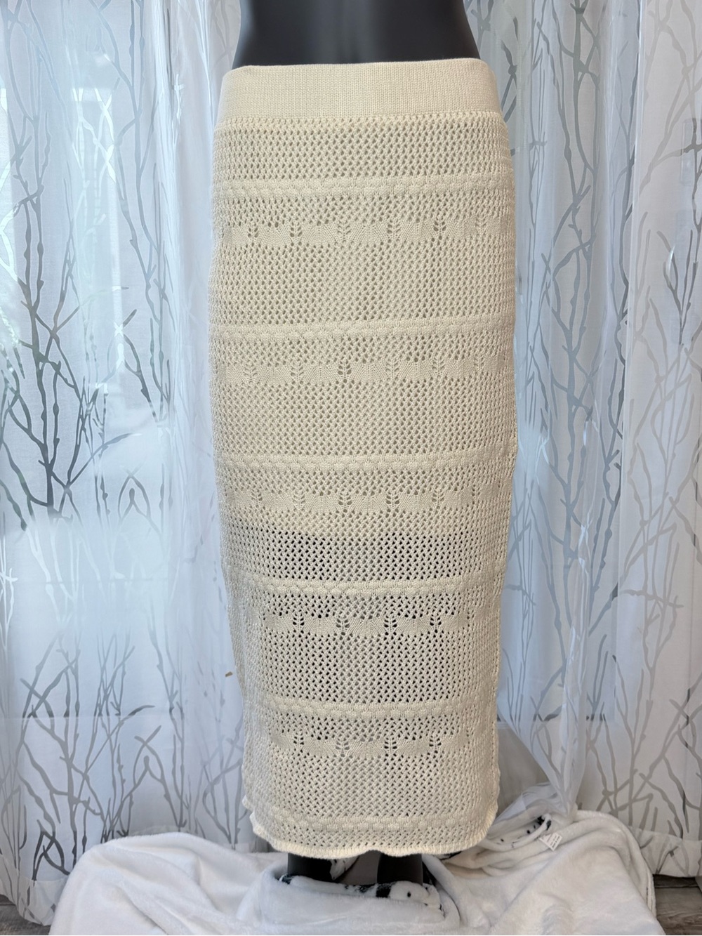 Haute Hippie Crochet Knit Cotton Blend Cream Pencil Maxi Skirt size L Boho Chic